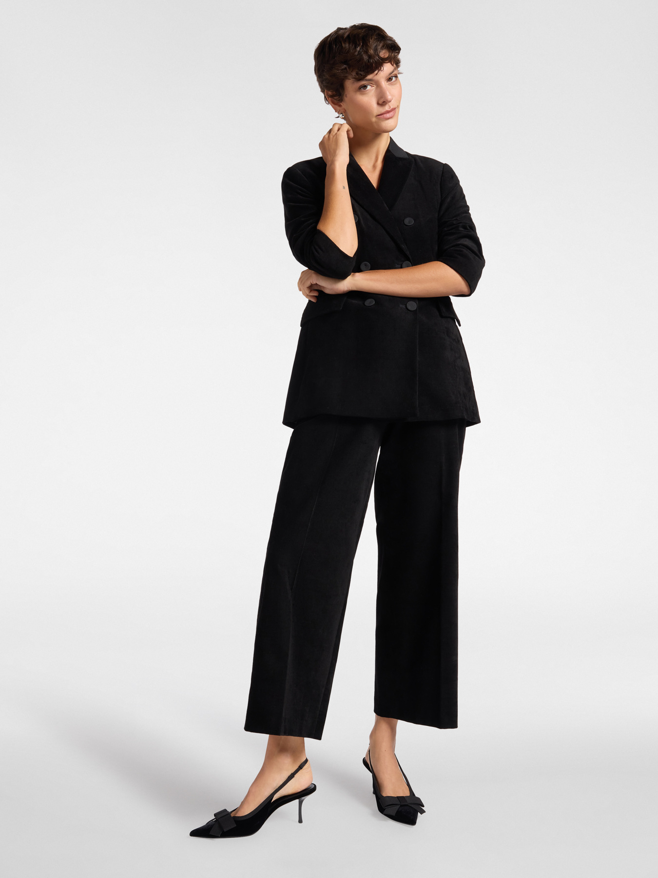 Velvet tuxedo blazer image number 3