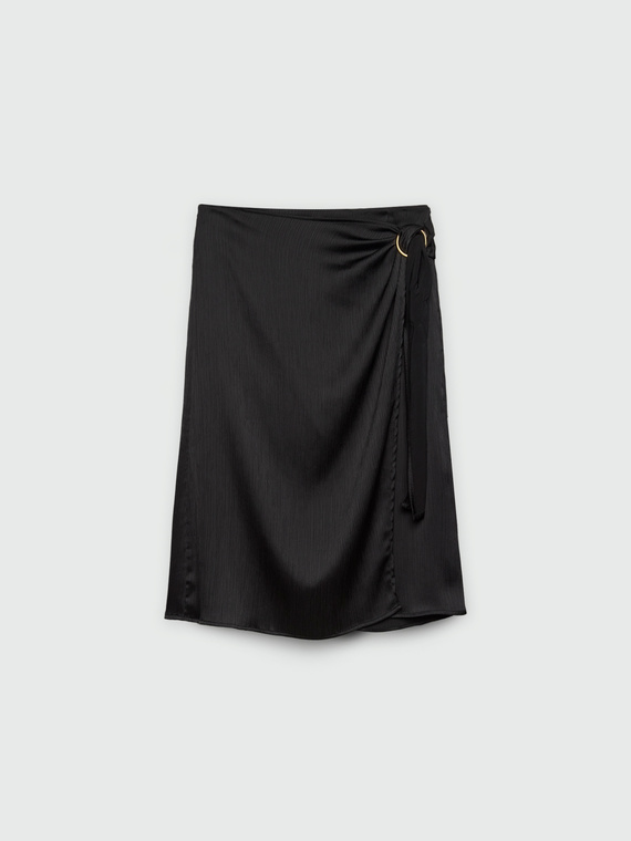 Wrap skirt with buckle