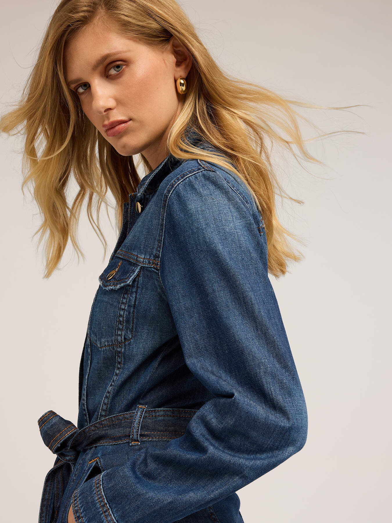 Hemdblusenkleid aus Denim-Tencel-Mischung image number 3