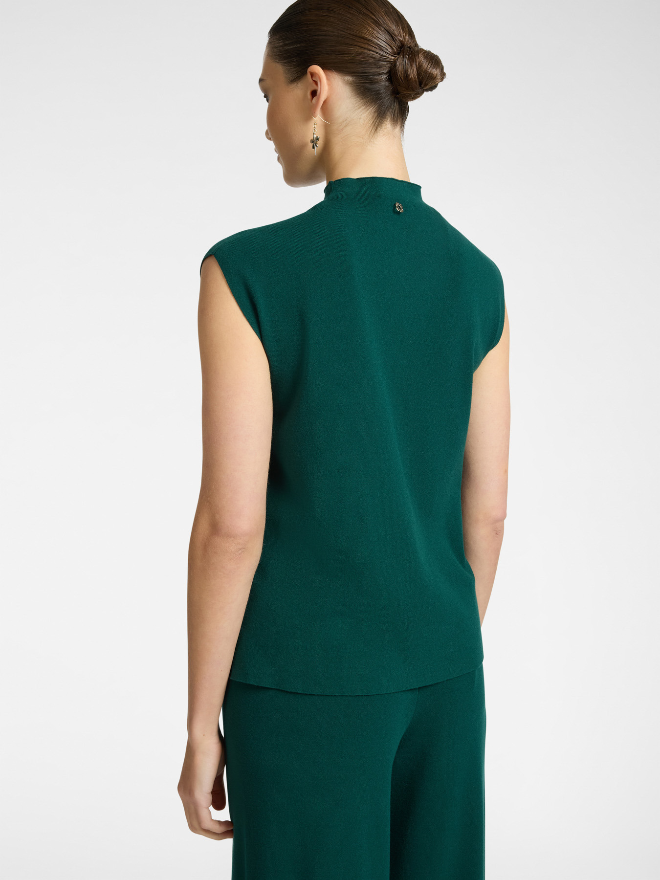 Top in maglia image number 1