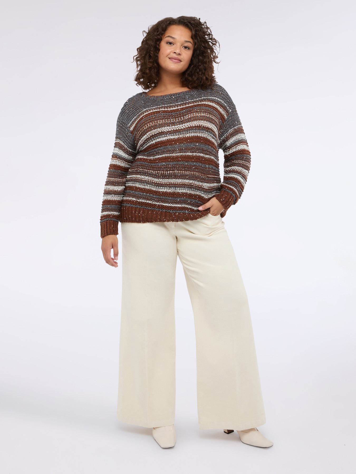 Pull à rayures et paillettes image number 0