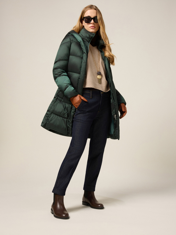 Jeans regular con dettaglio catene