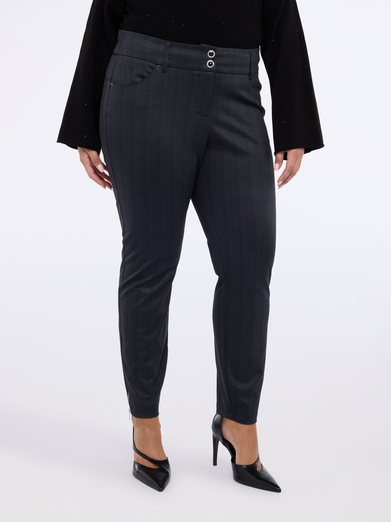 Pantalon skinny &agrave; motif chevrons image number 2