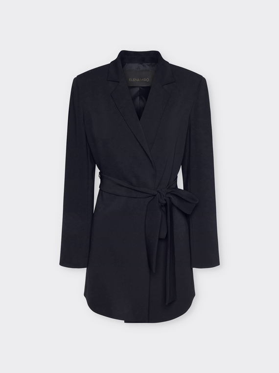 Lange Jacke mit Schärpengürtel
