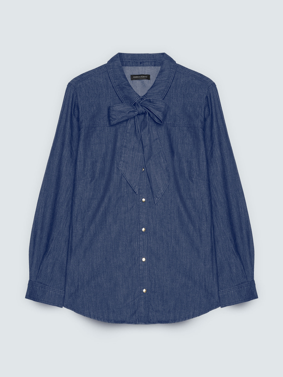 Camicia in denim con fiocco/cravatta