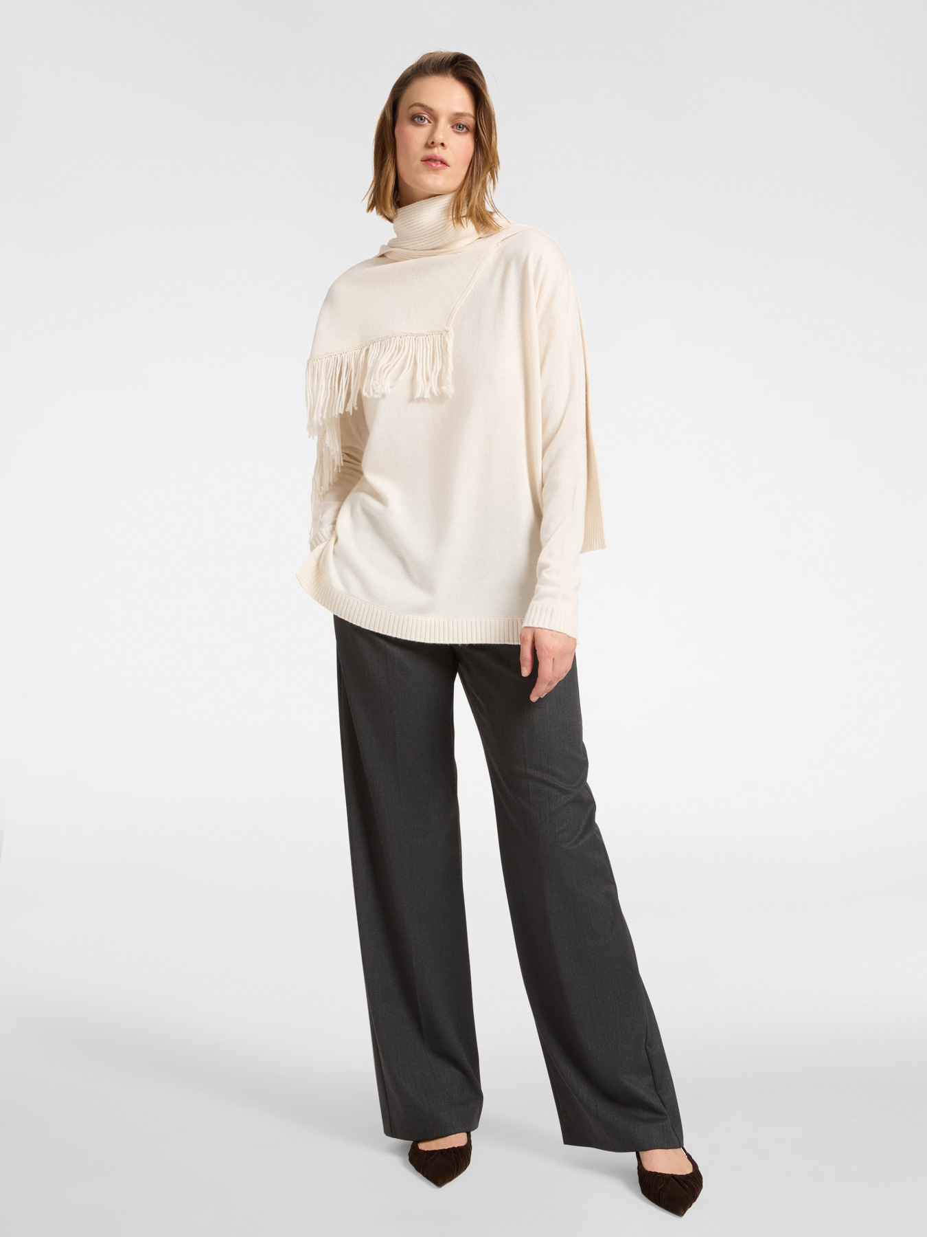 Fringed sweater with detachable scarf image number 2