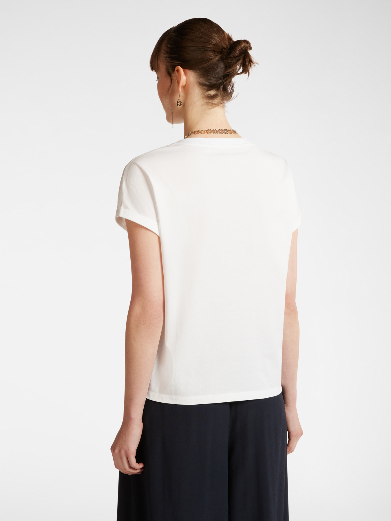 T-shirt with floral embroidery image number 1