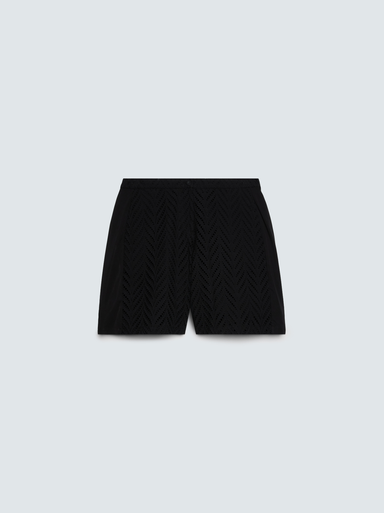 Shorts aus perforierter Baumwoll-Lochstickerei image number 4