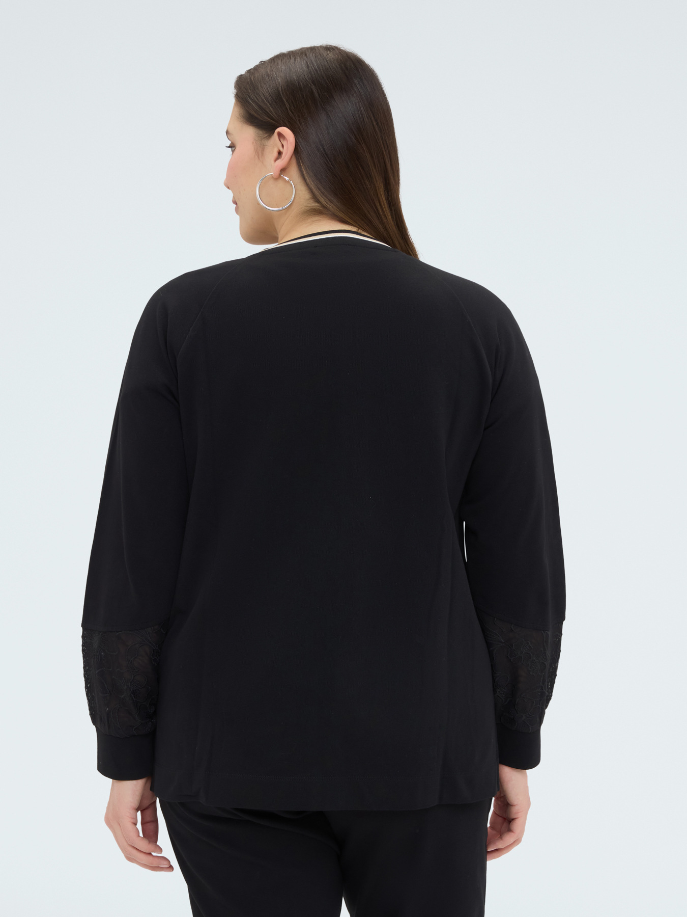 Offener Sweater mit Blumenstickerei image number 1