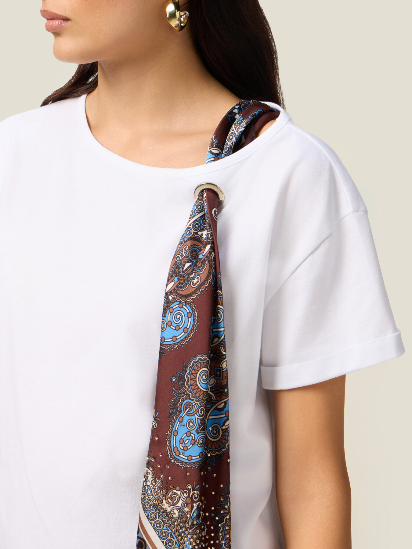 T-shirt with decorative scarf image number 2