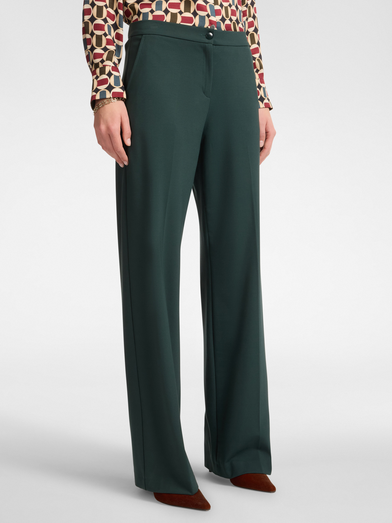 Men's trousers in Milanese stitch image number 2