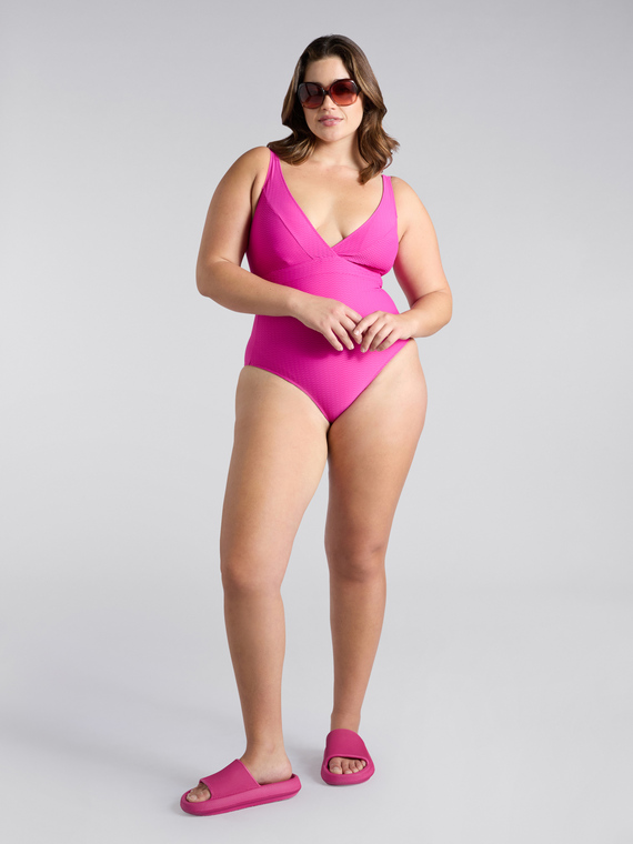 3D effect chevron design one-piece swimsuit