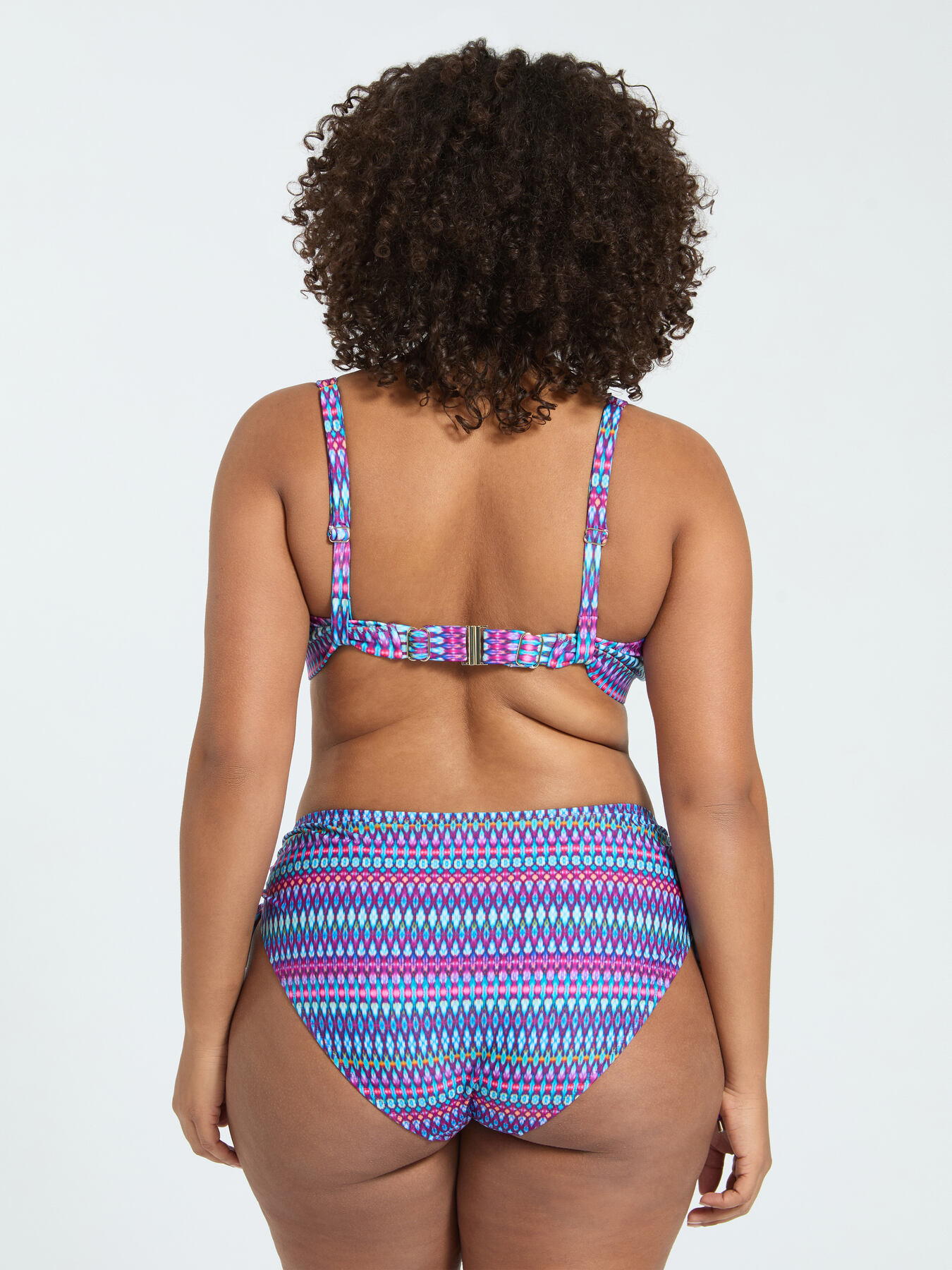Bikini mit mehrfarbigem Print und B&auml;ndchen image number 4
