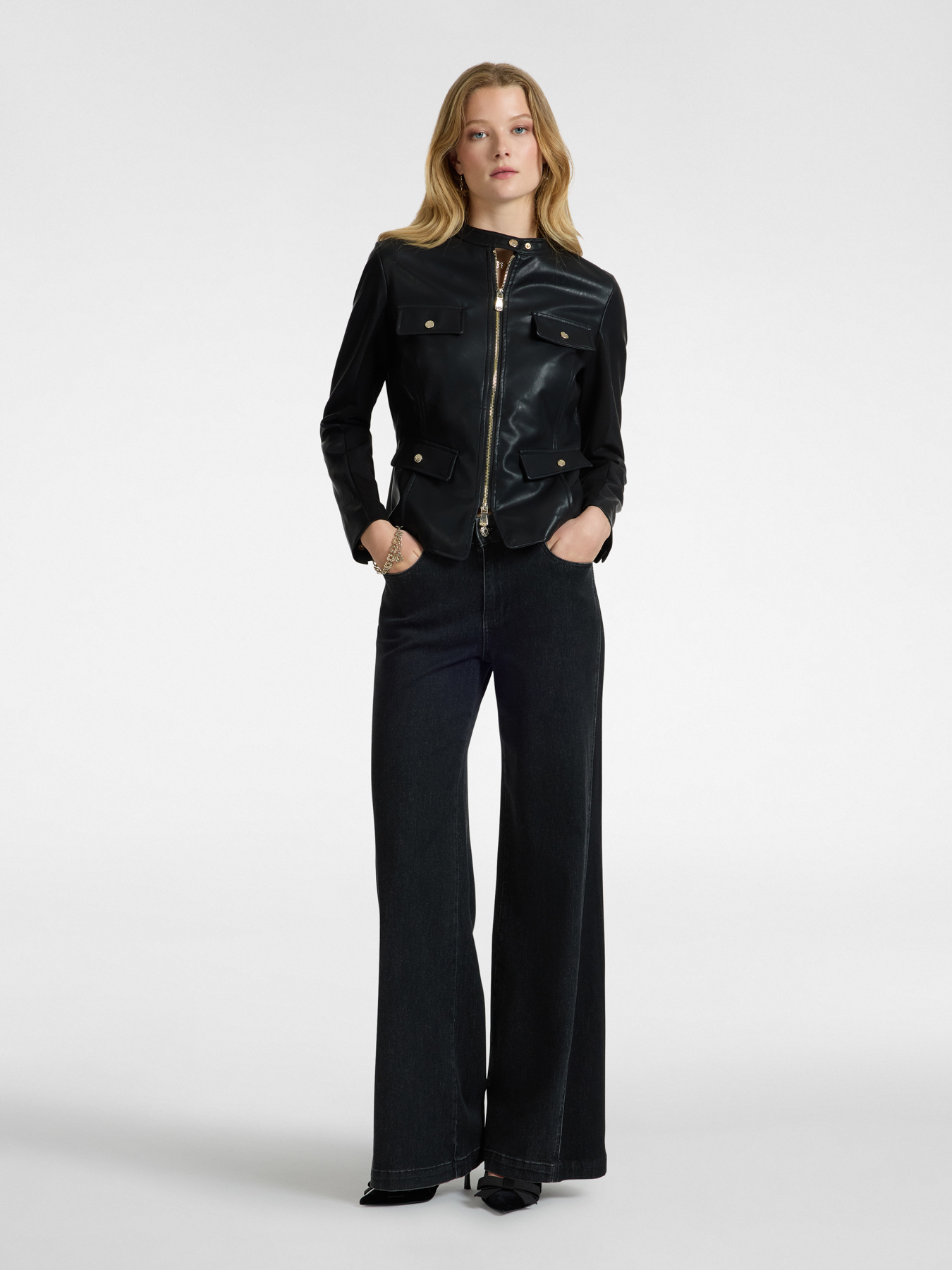 Biker jacket with pockets image number 3