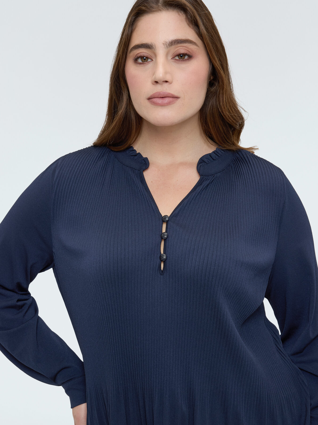 Pleated jersey blouse with buttons image number 3