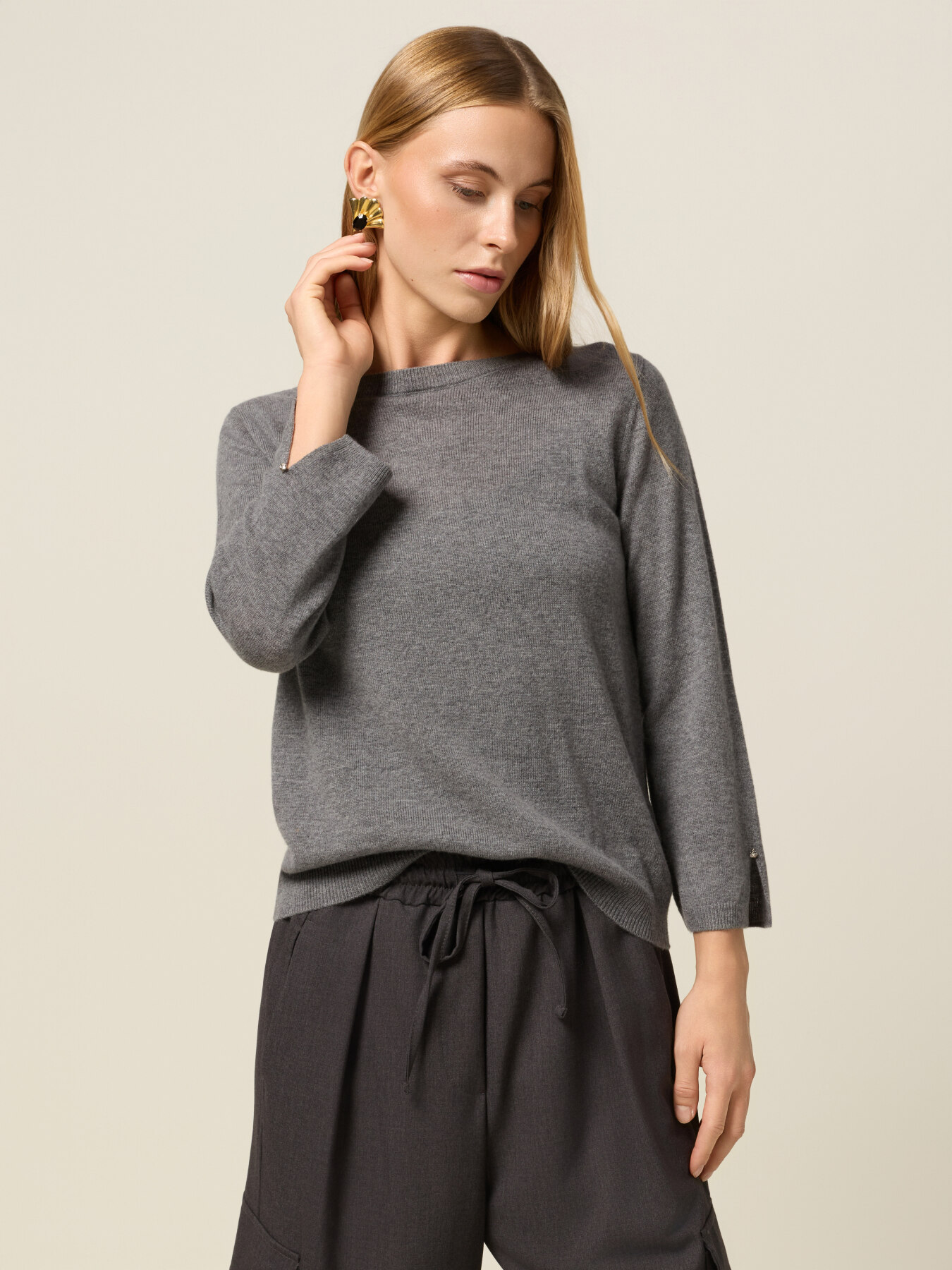 Maglia in lana e cashmere con bottoni image number 0