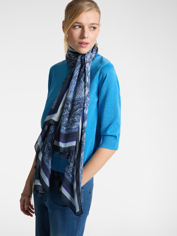 Printed stole