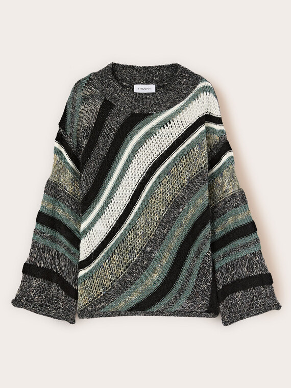 Pull en mohair avec travail ajouré