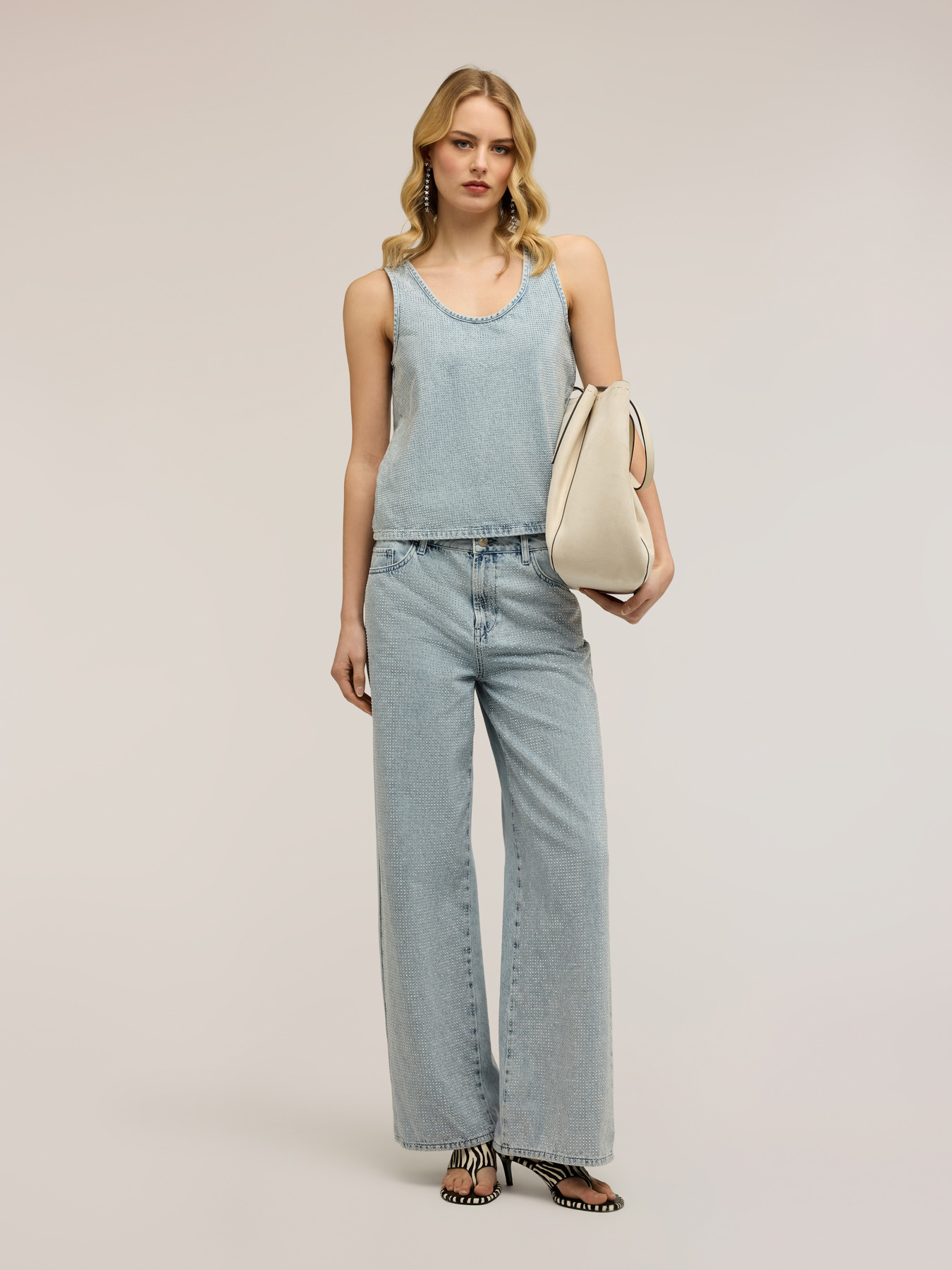 Palazzo jeans with crystals image number 0