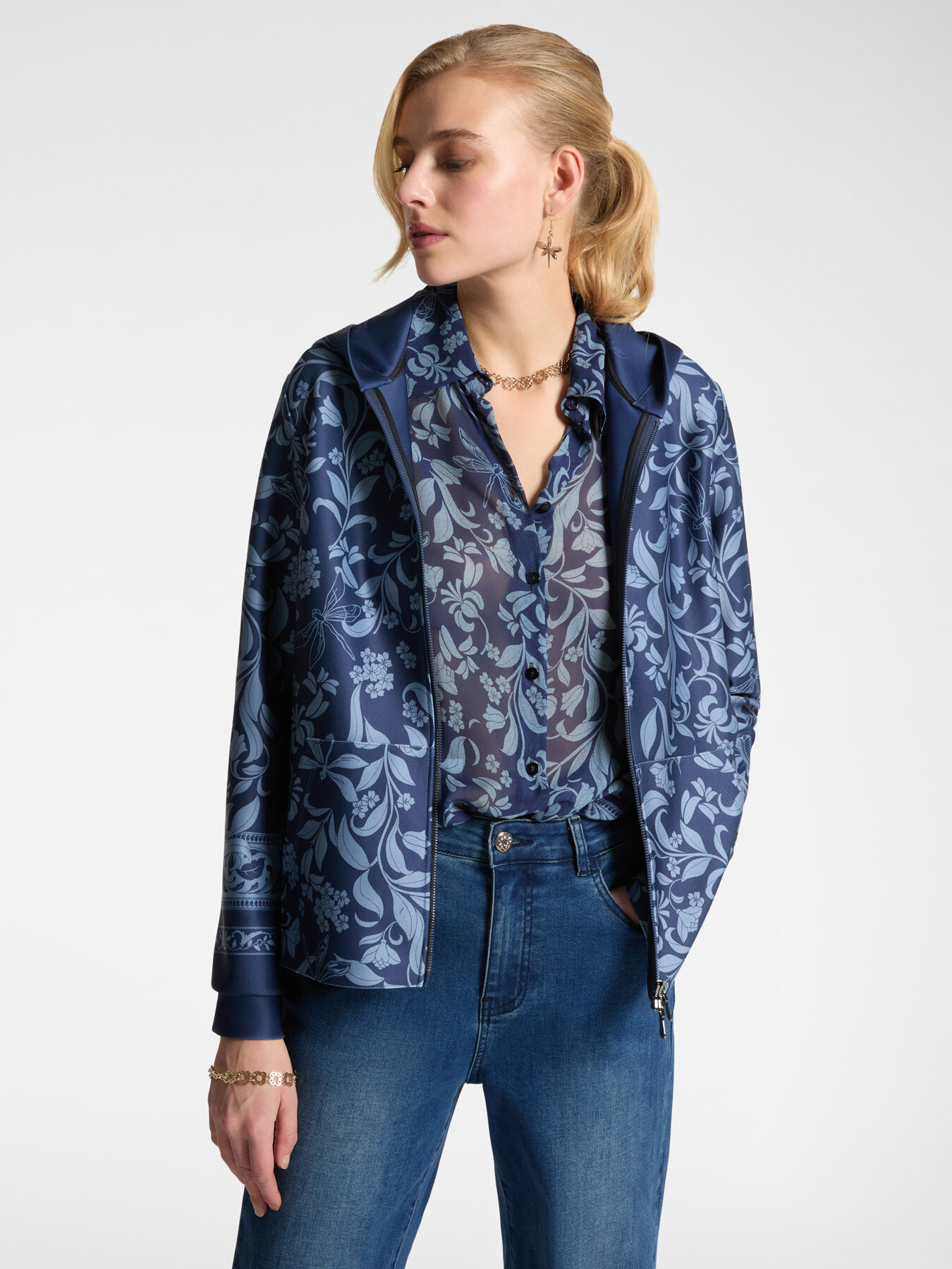 Sudadera estampada image number 0