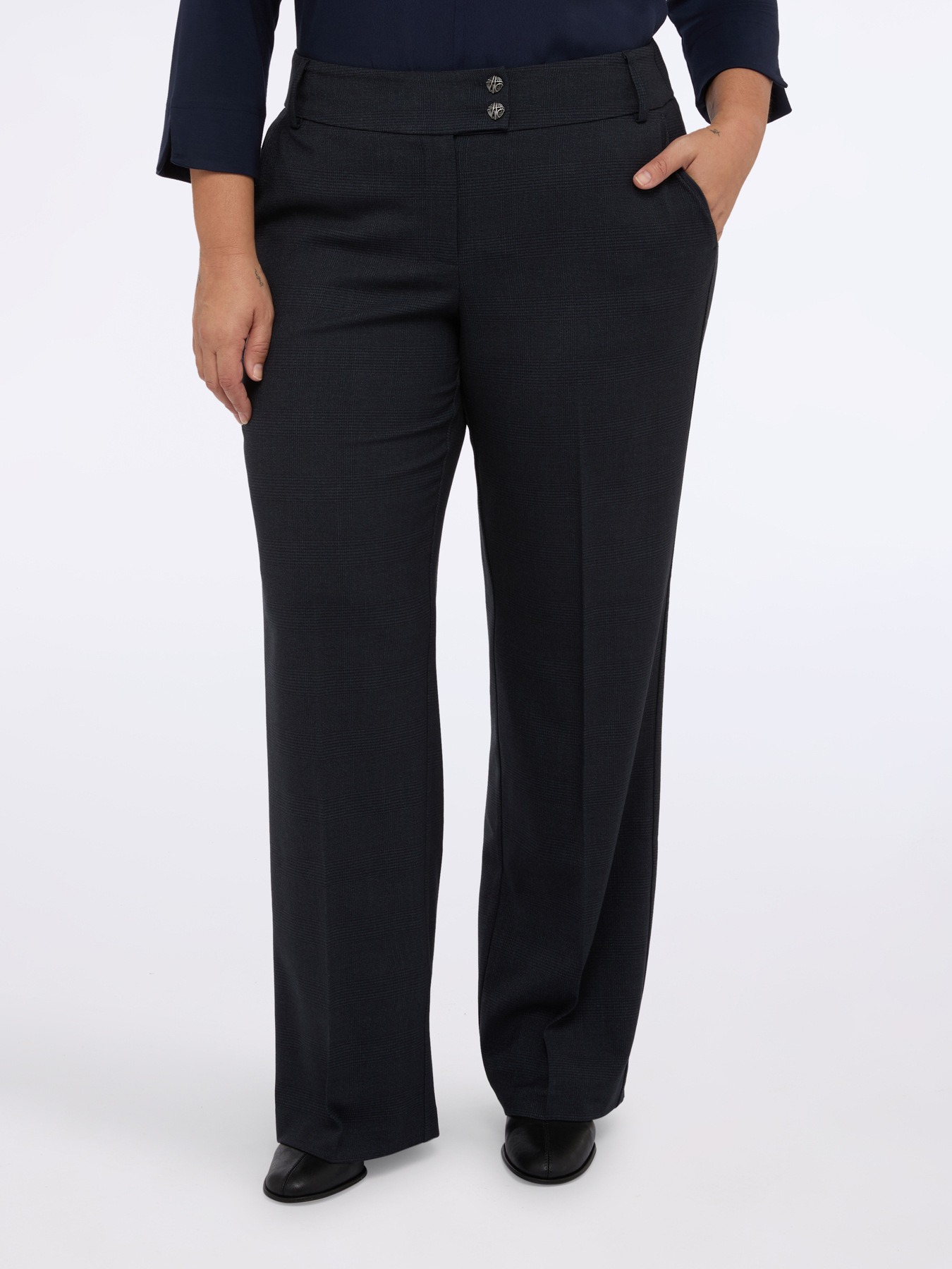 Pantaloni new regular con piega stirata image number 0