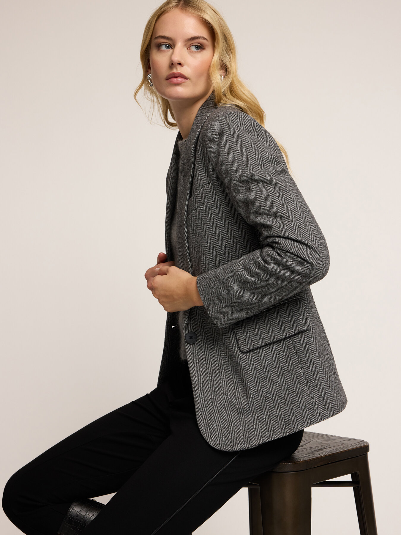 Strukturierter Blazer aus garngef&auml;rbtem Stoff image number 2