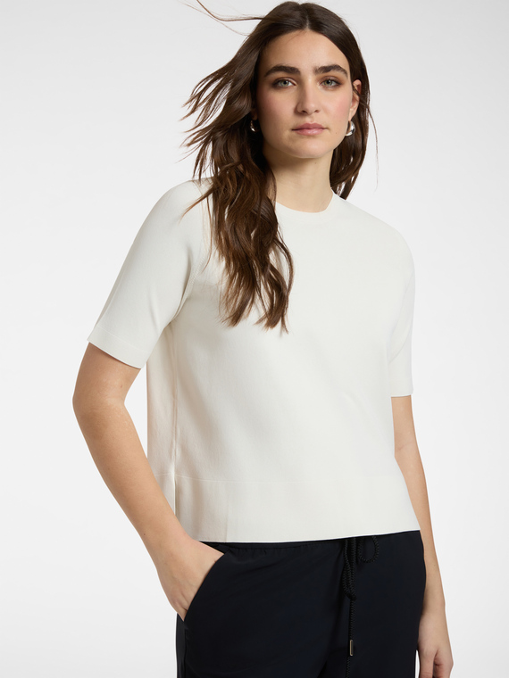 Shirt aus Viskosemischung mit kurzen &Auml;rmeln