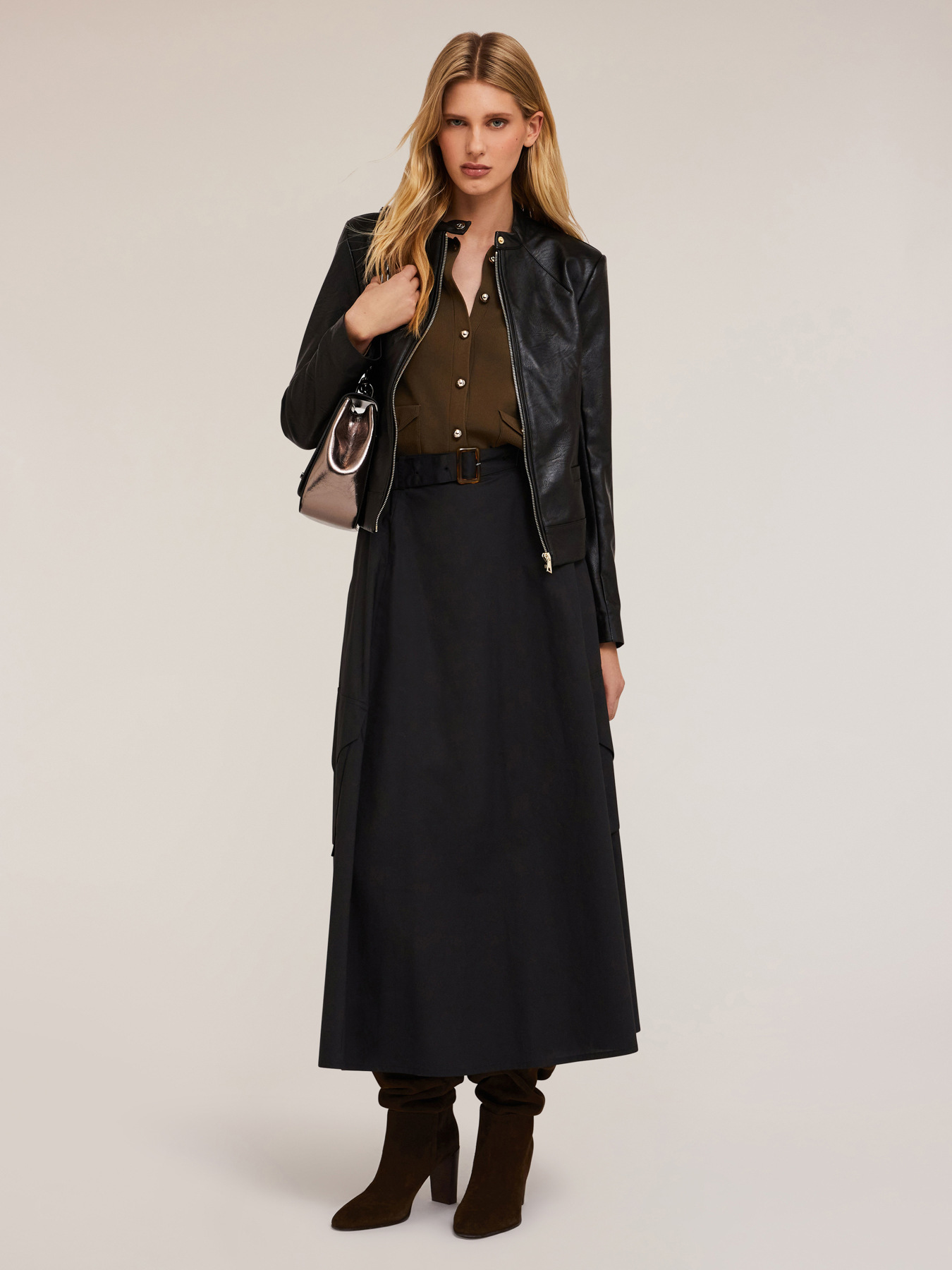 Coated fabric winter jacket with shaping cuts image number 0