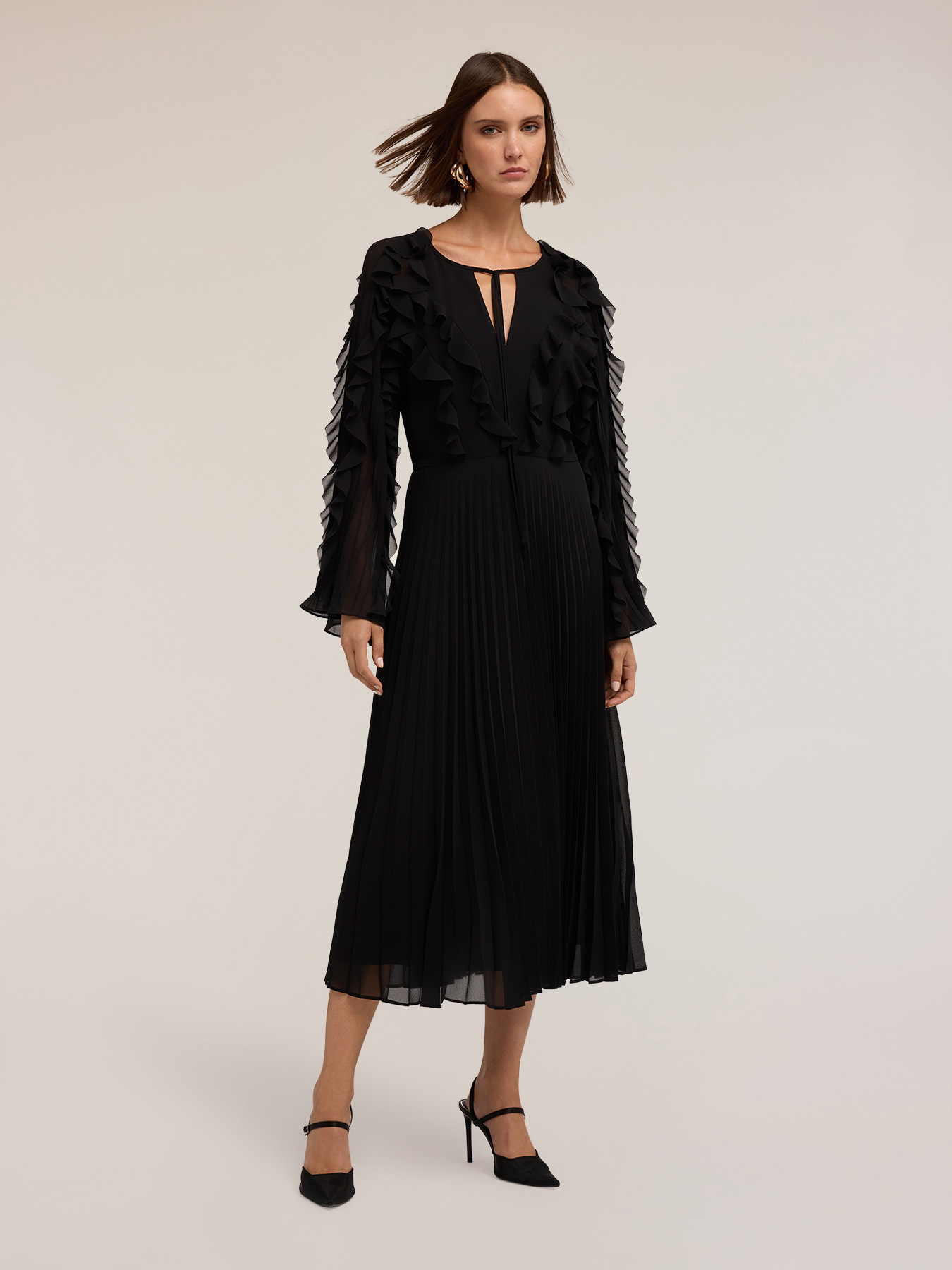 Pleated georgette dress image number 2