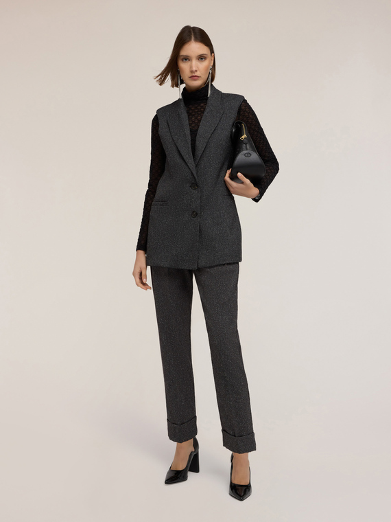 Cuffed trousers in yarn-dyed fabric