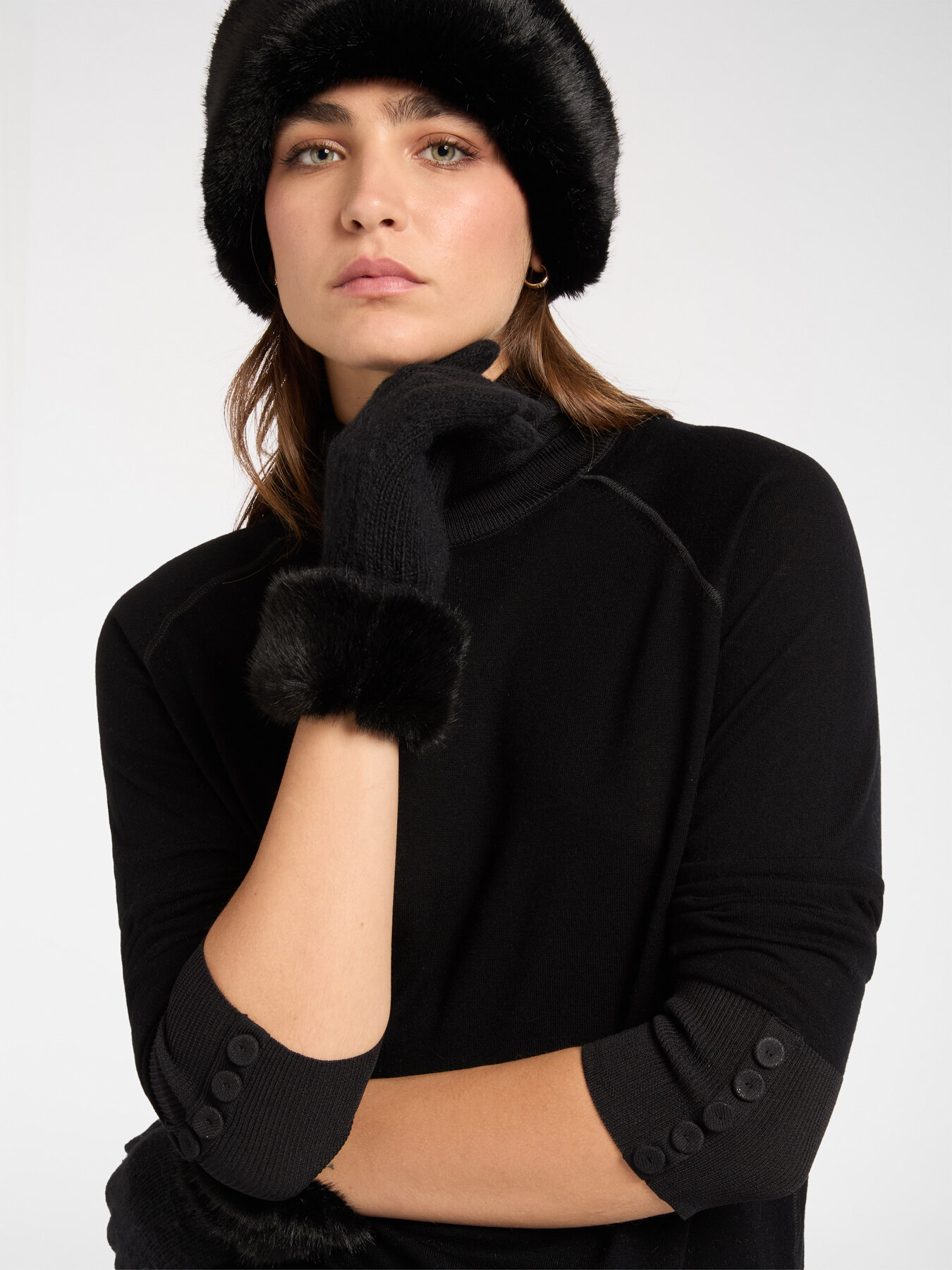 Gloves with faux fur trim image number 0