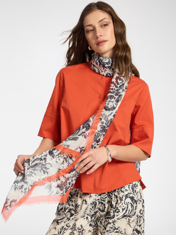 Foulard en modal imprim&eacute;