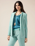Blazer simple boutonnage avec bordures contrastantes image number 0