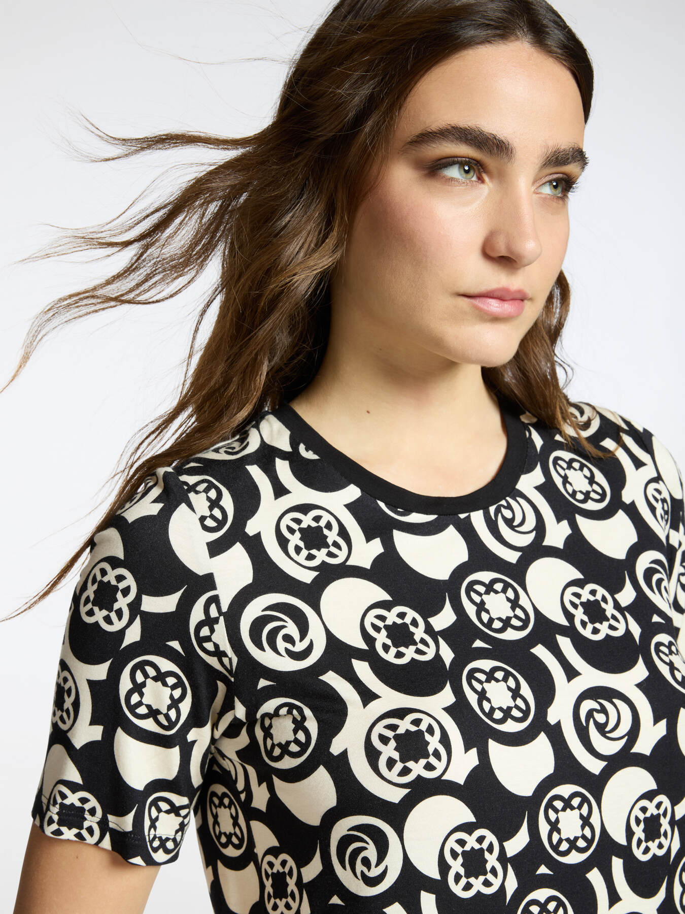 Bedrucktes T-Shirt aus Viskose image number 2