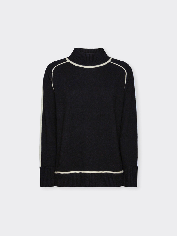 Wool jumper with contrasting edges