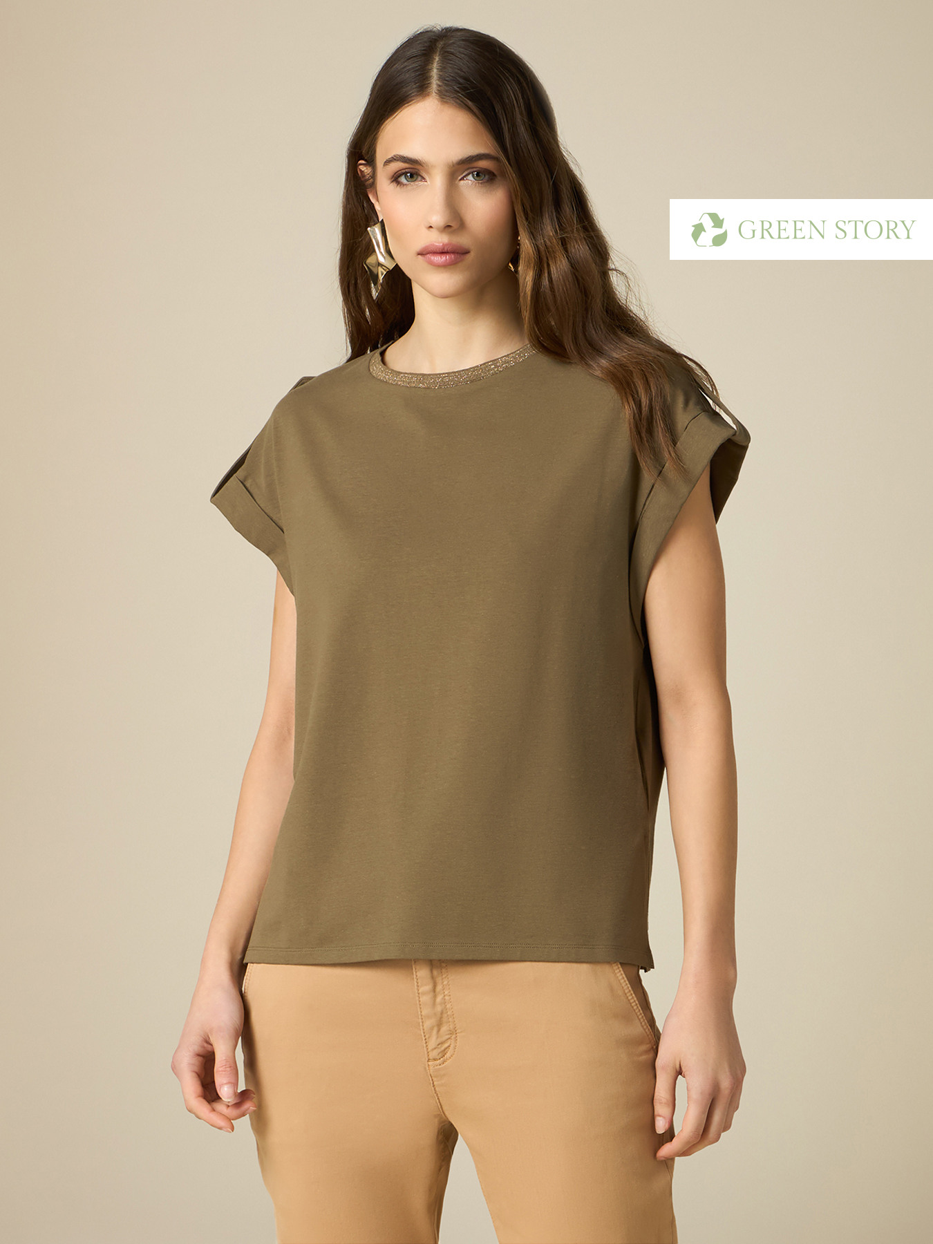 Camiseta ecológica con adornos image number 0