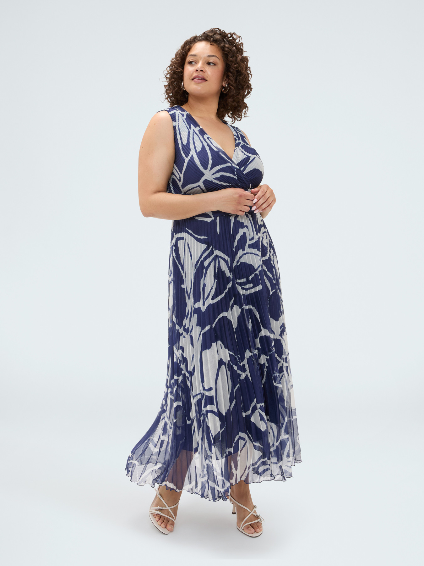 Langes Plissee-Kleid Dream mit Blumendruck image number 2