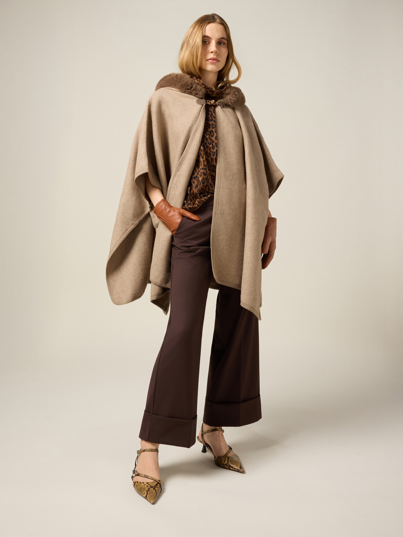 Pantaloni cropped palazzo in flanella image number 0