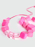 Collar con cubos de colores image number 2
