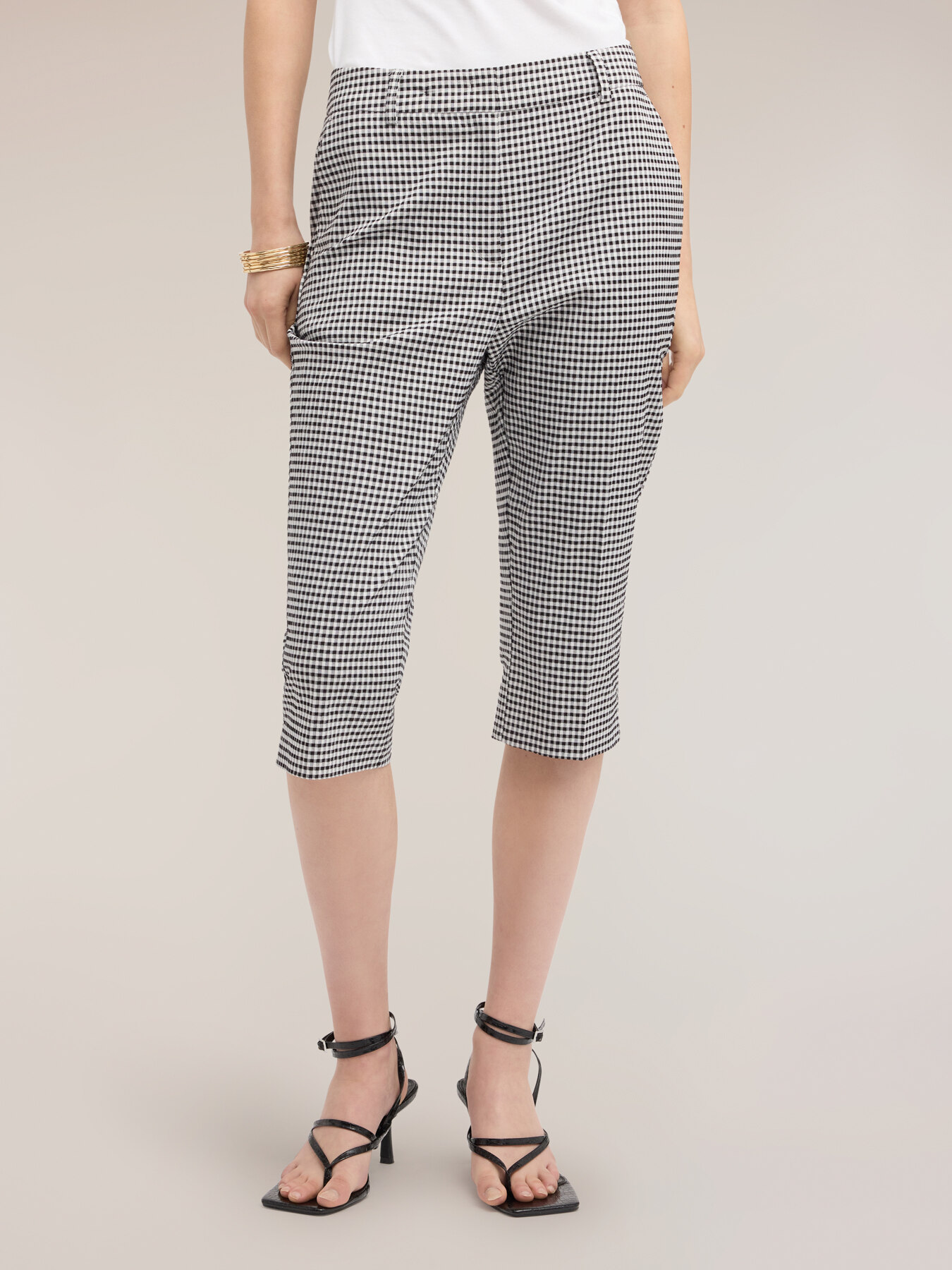 Vichy check capri pants image number 2