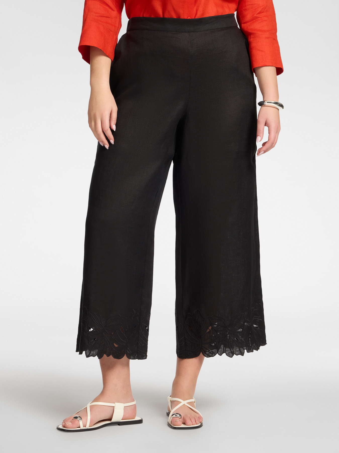 Pantaloni in lino con bordi ricamati image number 2