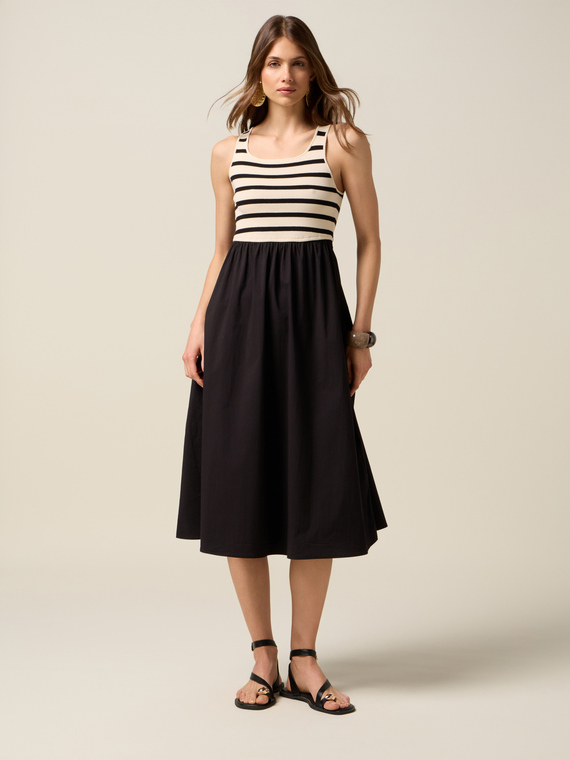 Robe longue avec partie rayée