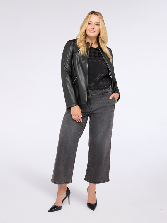 Biker jacket with stretch fabric inserts