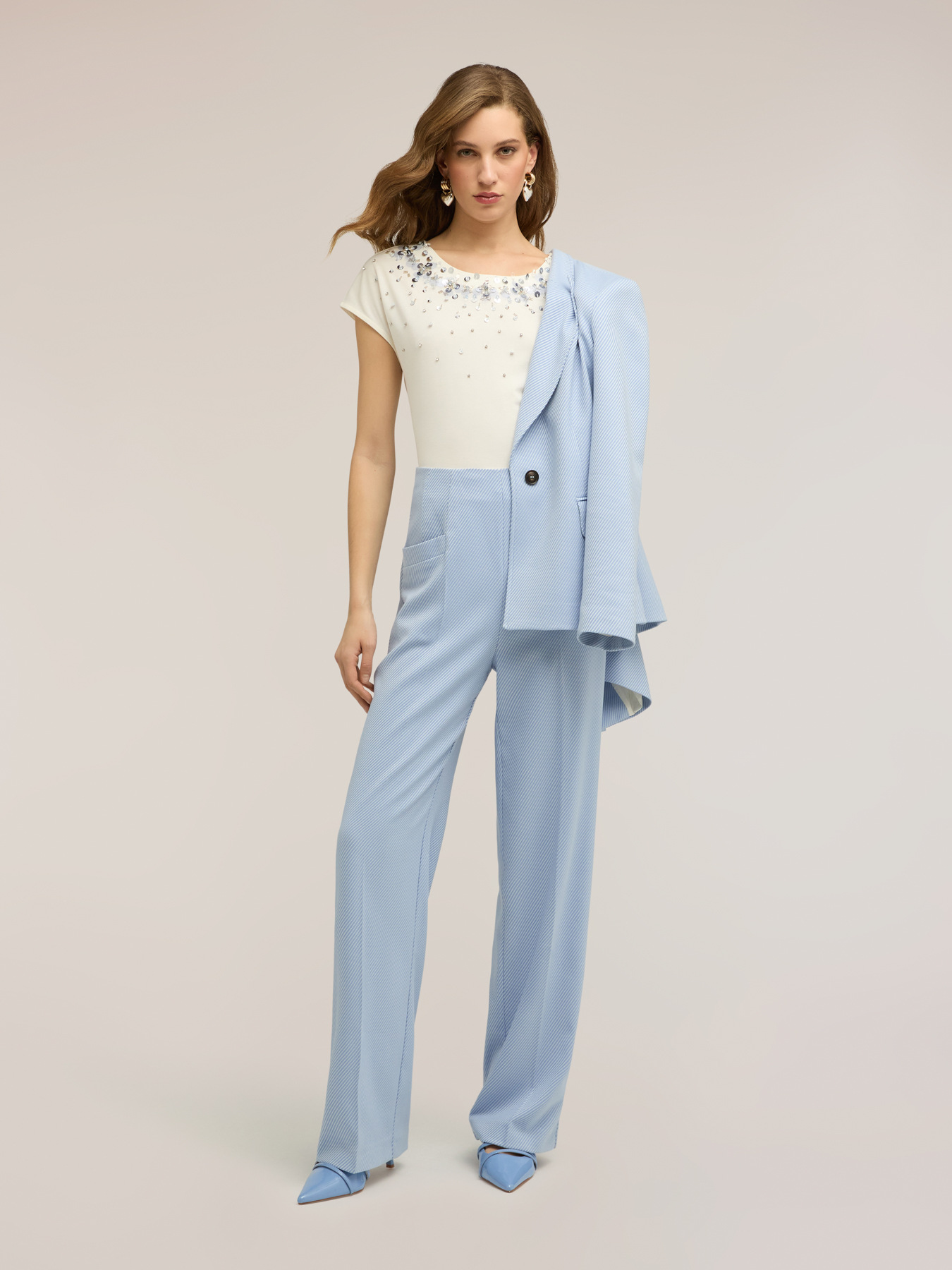 T-shirt with sequin embroidery image number 2