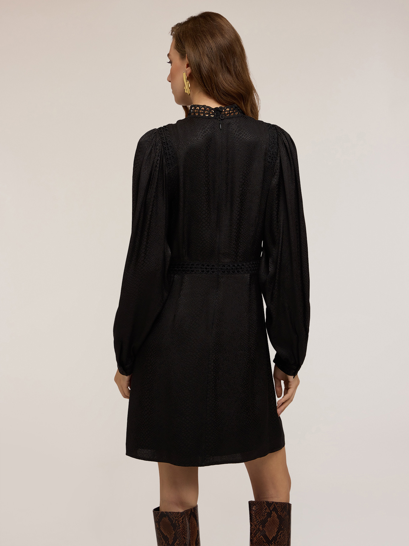 Robe jacquard à col roulé image number 1