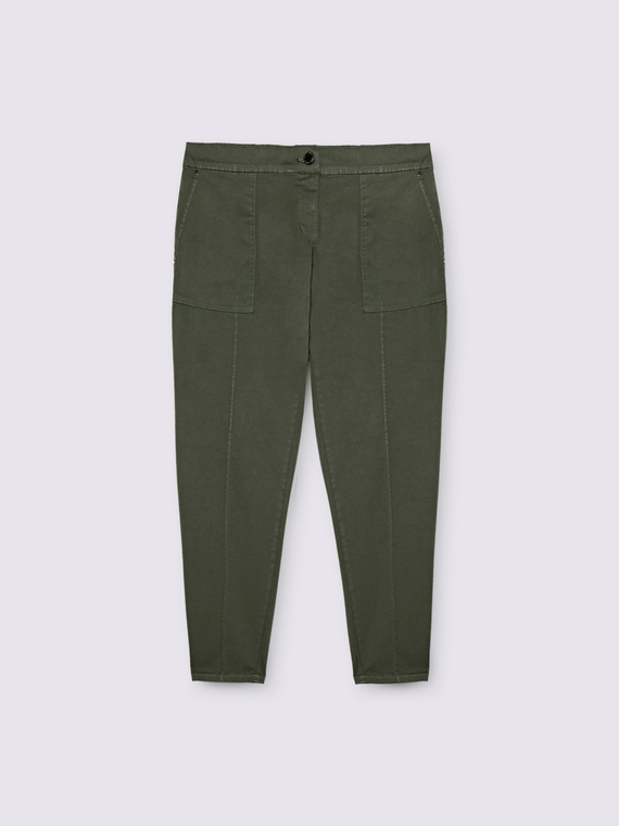Pantaloni carrot fit in misto cotone
