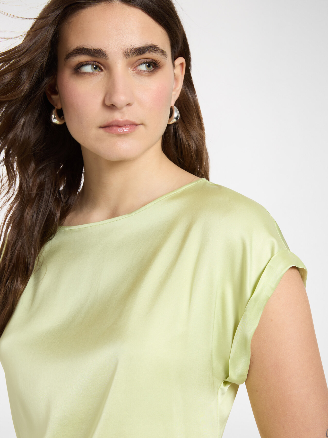 Bluse aus Satin image number 3