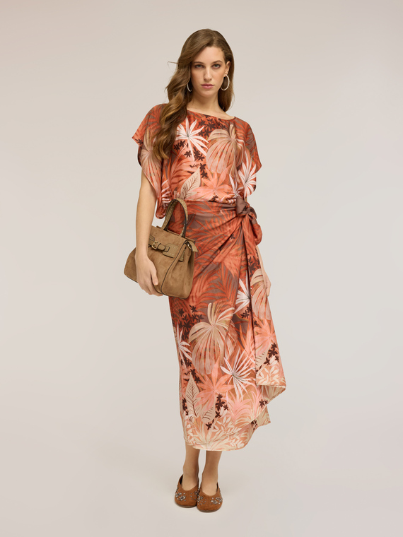 Pareo-effect satin skirt with print