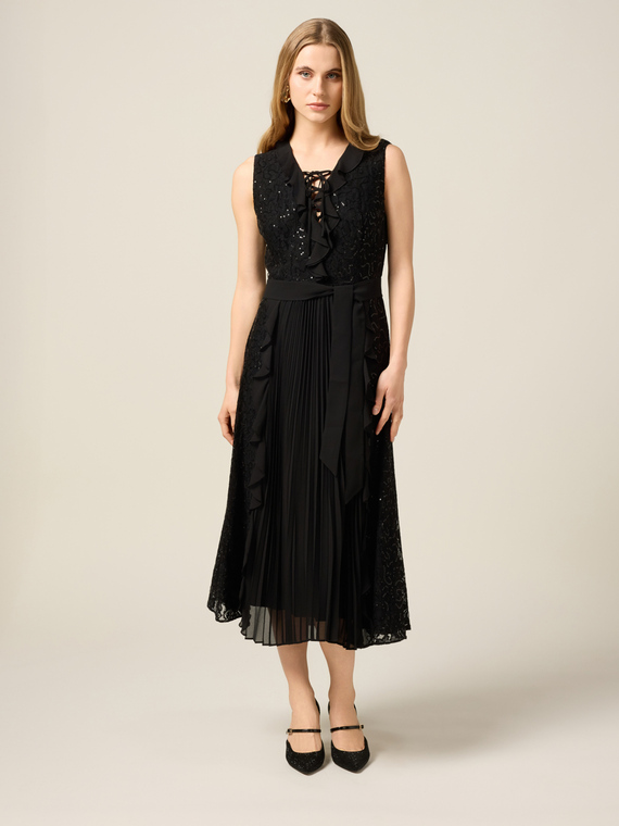 Vestito midi con volant e paillettes