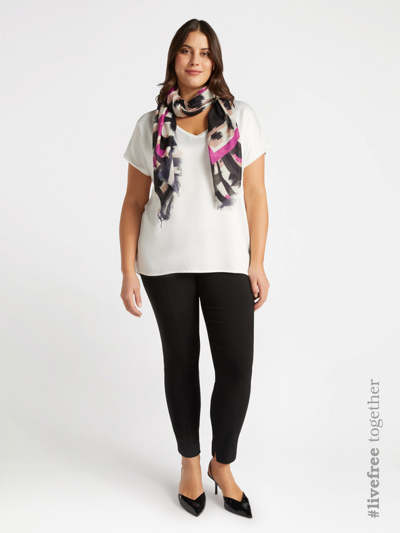 T-Shirt aus Satin und Jersey
